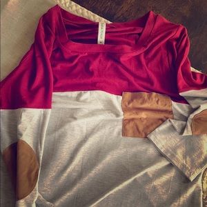 Zenana premium 3/4 sleeve top w/elbow patches